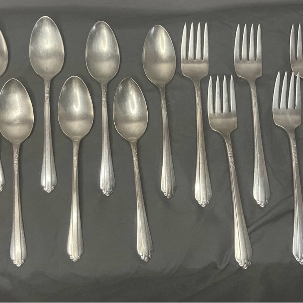 1939 Stratford Flatware WM Rogers International Silver 22 Pieces-Starlight - Picture 3 of 10